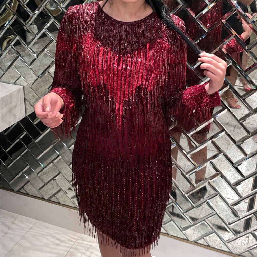 Selling Karen millen beaded sequin dress in a size 2! G
